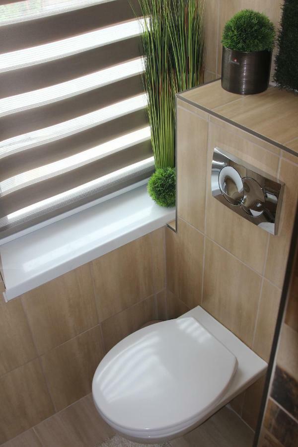 דברצן Mox Downtown Apartman מראה חיצוני תמונה